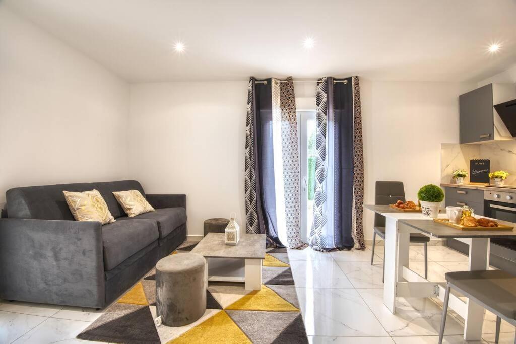 Appt P2 De 1 A 6 Pers A Rognac Apartman Kültér fotó