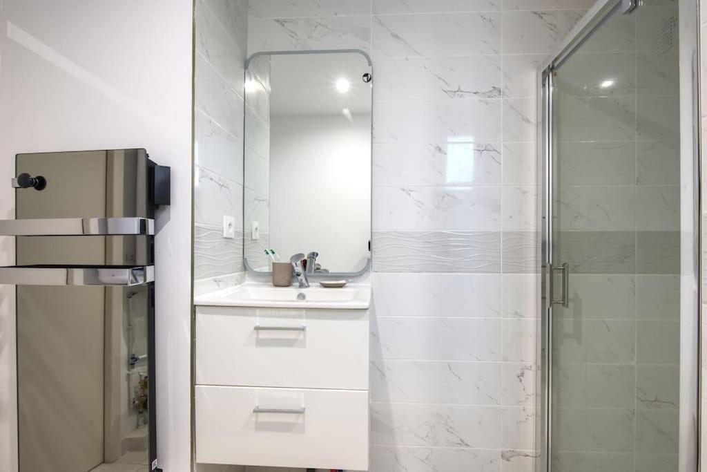 Appt P2 De 1 A 6 Pers A Rognac Apartman Kültér fotó